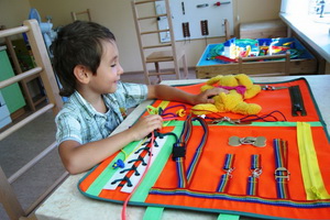 Развитие мелкой моторики рук у детей 4-5 лет Развитие мелкой моторики рук у детей 4-5 лет